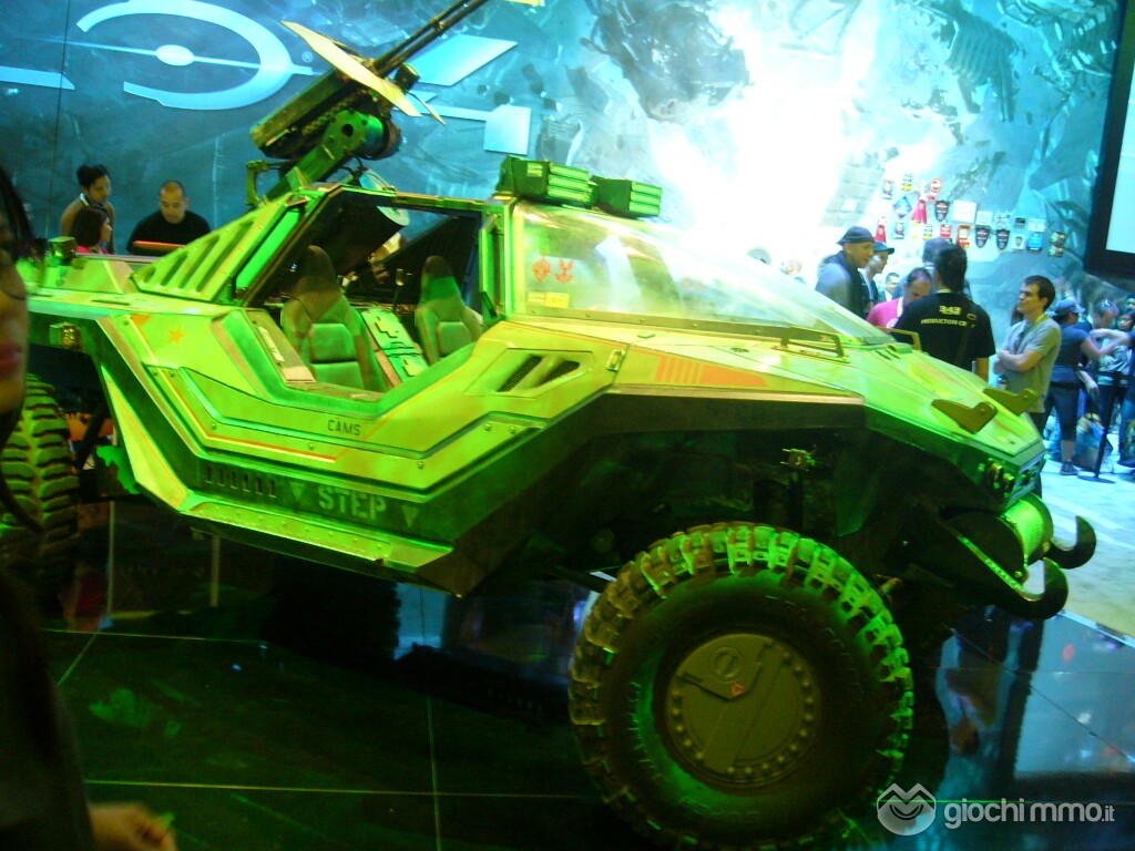 Clicca sull'immagine per ingrandirlaNome:   E3 2012 photos pack 3 (1).jpgVisite: 28Dimensione:   197.3 KBID: 16004