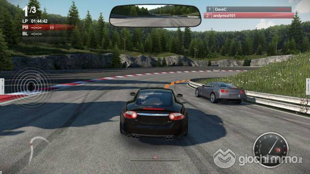 2008_jaguar_xkr-s_and_2008_nissan_gt-r_-_new_hud copy