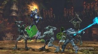 dcuo_scr_DLC8_Duo-KnightsdomeEnvy_002